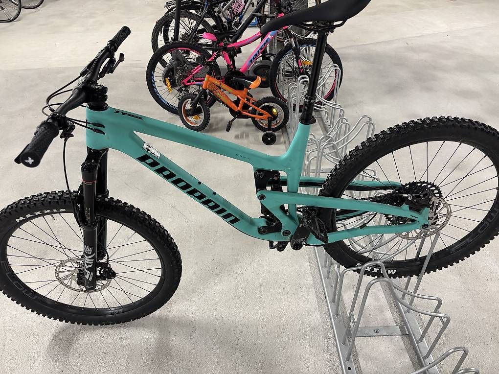 Biciclette: 2023 Propain Tyee CF L 27.5" – Usato da Mettmenstetten venduto da bbe_75zp 1