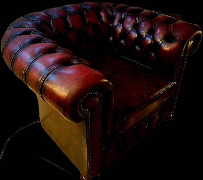 Chesterfield Poltrone: Chesterfield Sessel echt leder - made in England – Usato da Zürich venduto da Stee_M