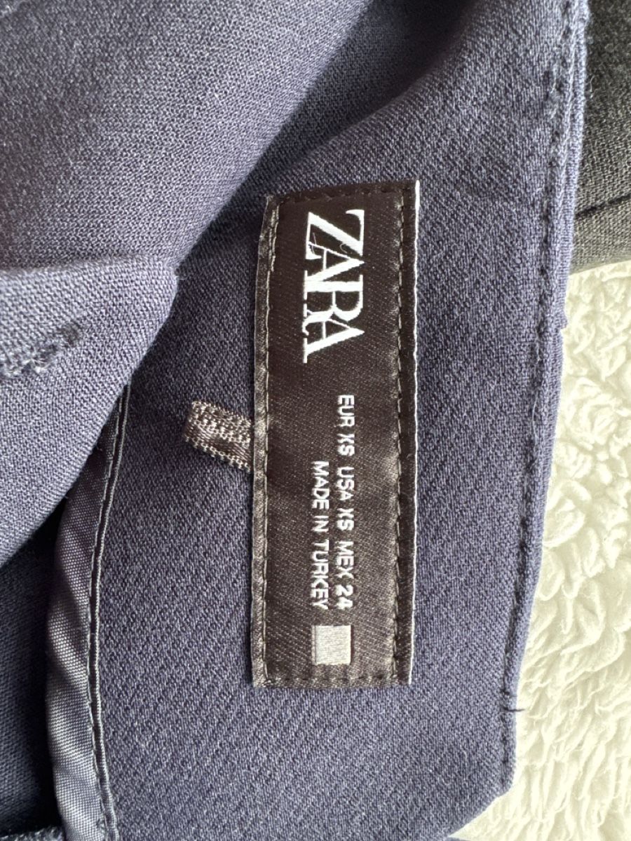 Zara Lotti di vestiti: 2 Pantalon Zara élégant taille XS – Nuovo (secondo la descrizione) da Malleray venduto da sam_9bkx 1
