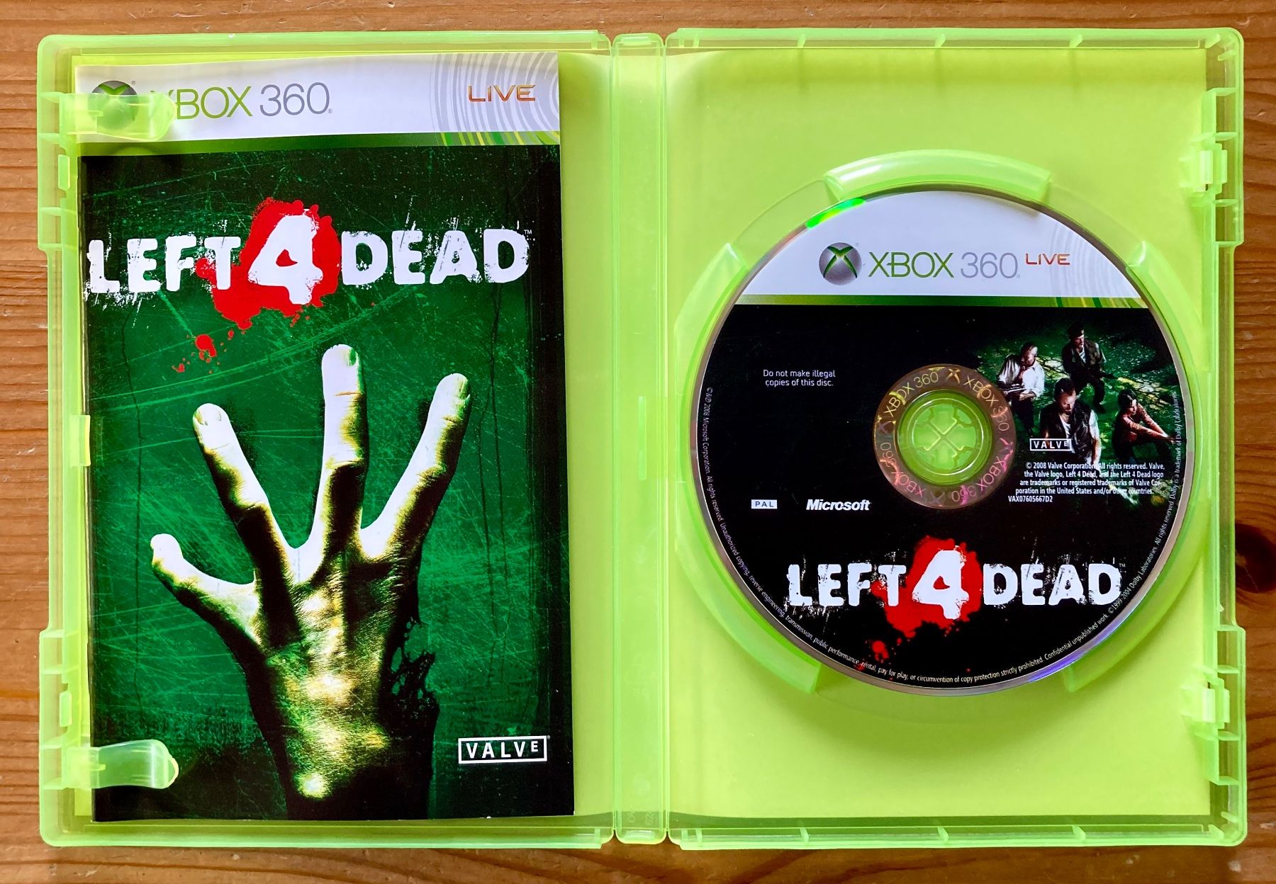 Microsoft Giochi: Left 4 Dead (NEU) - Xbox 360 – Nuovo (secondo la descrizione) da Zürich venduto da Djmotionch 1