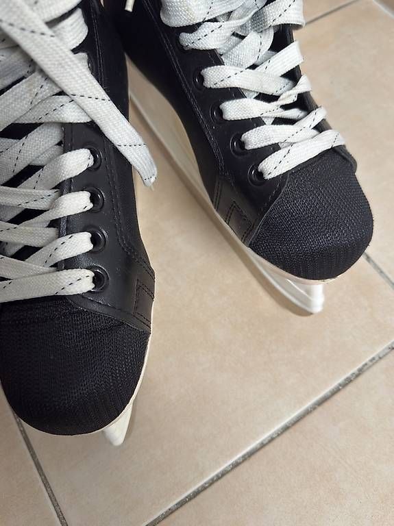 Patins à glace: Schlittschuhe Can Magic Gr.40 – D'occasion à Lommiswil par ivc_zt7z 1