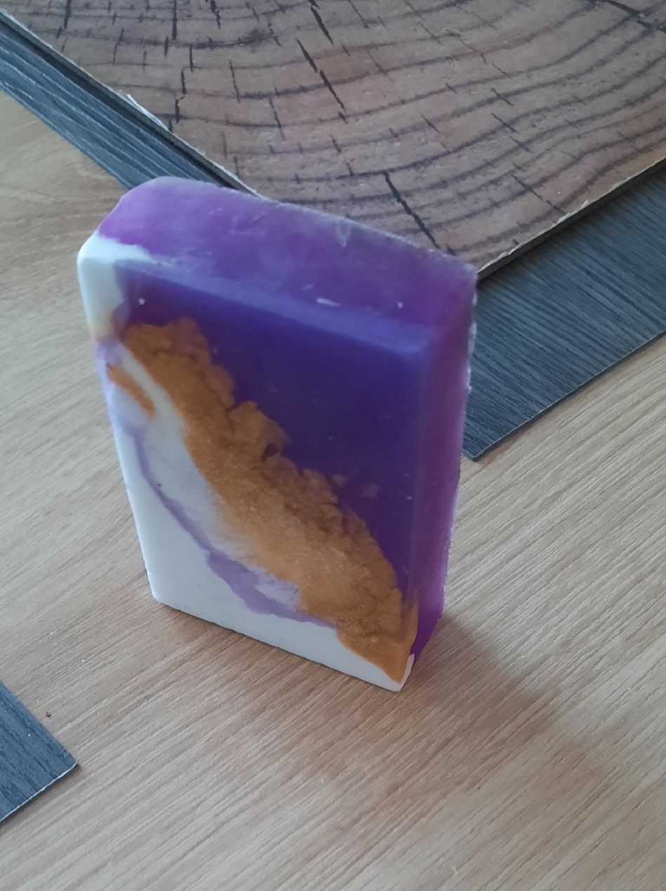 Doccia: Handgemachte Seife mit Lavendel, Neu & Originalverpackt – Nuovo (secondo la descrizione) da Solothurn venduto da lsc_pf99 2