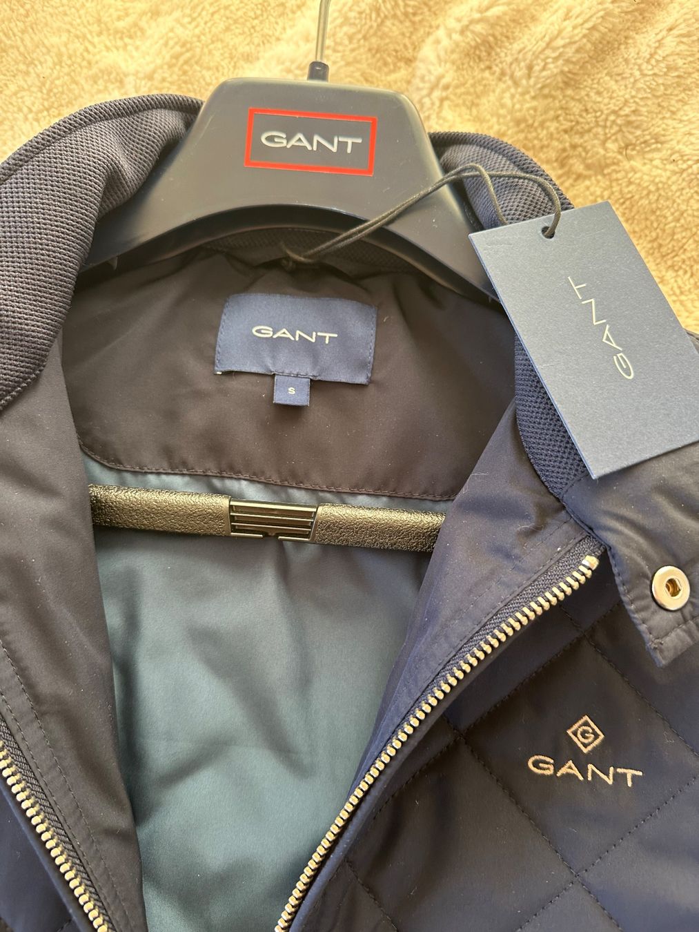 Gant Giacche: Veste Gant – Nuovo e nell'imballaggio originale da Muraz (Collombey) venduto da jaoo21 1