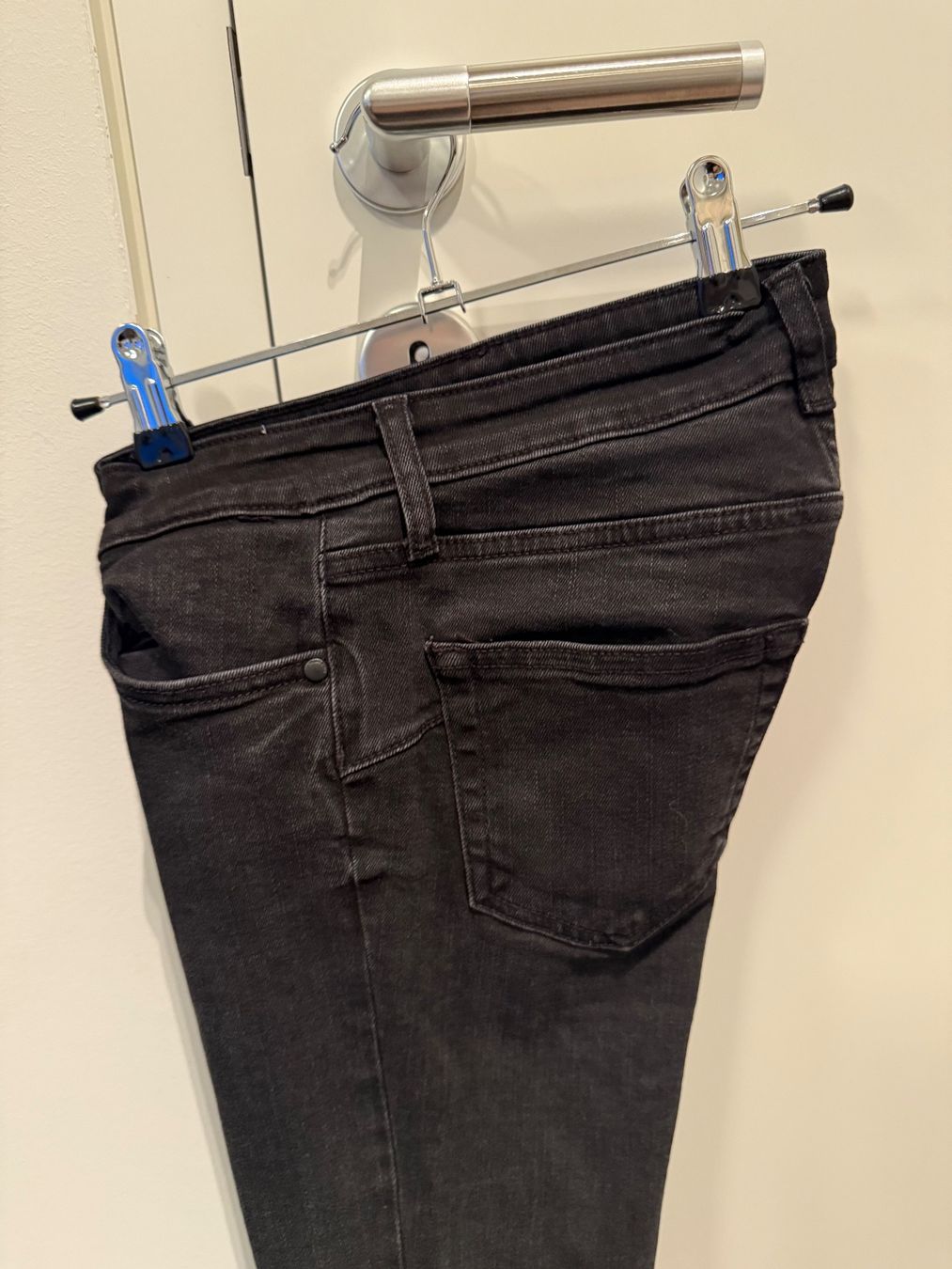 Zara Jeans: Zara Jeans Gr.34 – Usato da Balzers venduto da Lissi57 3