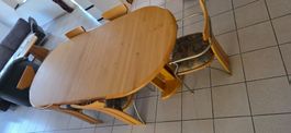 Esstisch mit 6 Stühlen