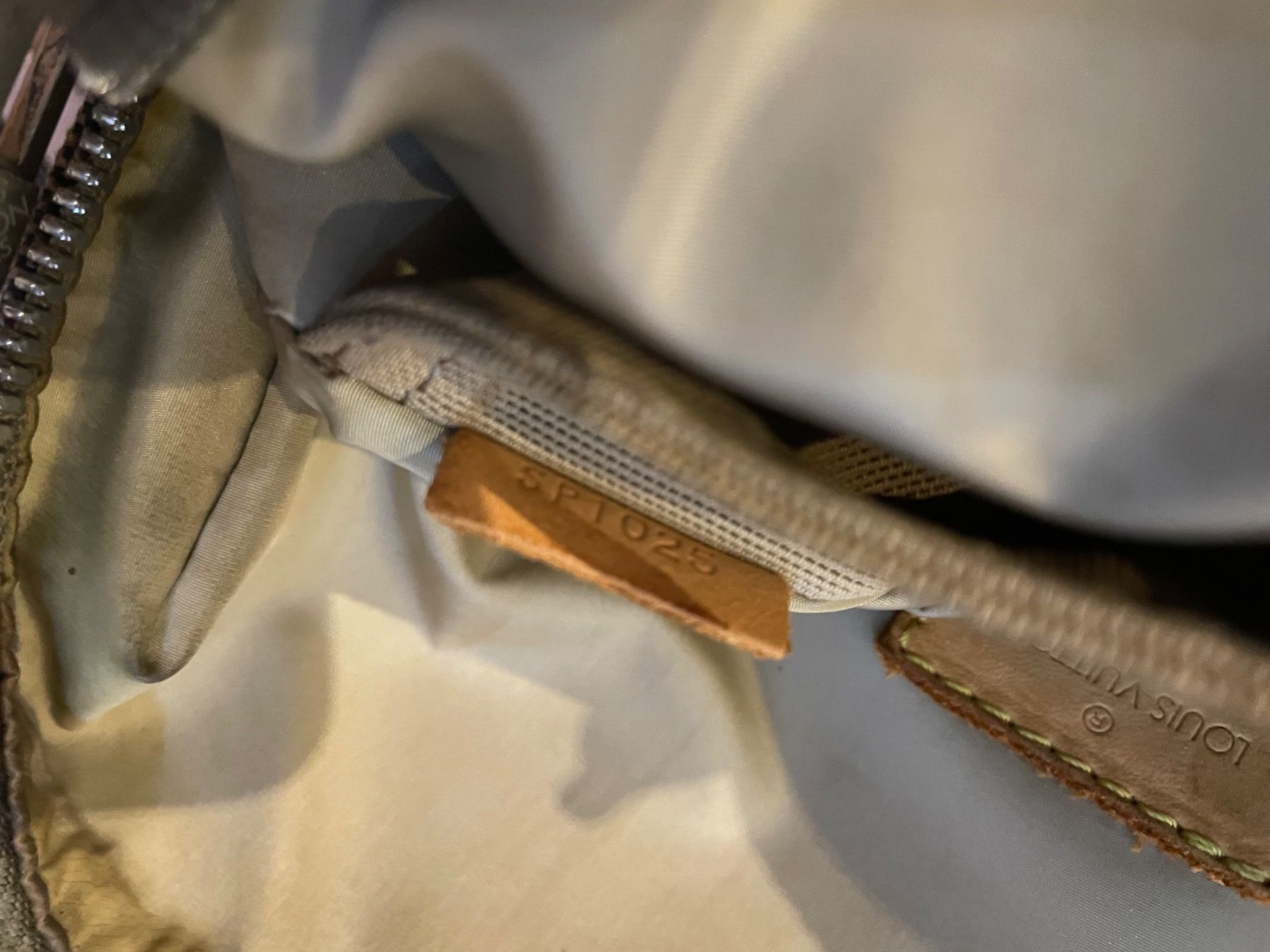 Louis Vuitton Borse: Louis Vuitton Herren Tasche - Nr. 168 – Usato da Hittnau venduto da LuxAndMore 7