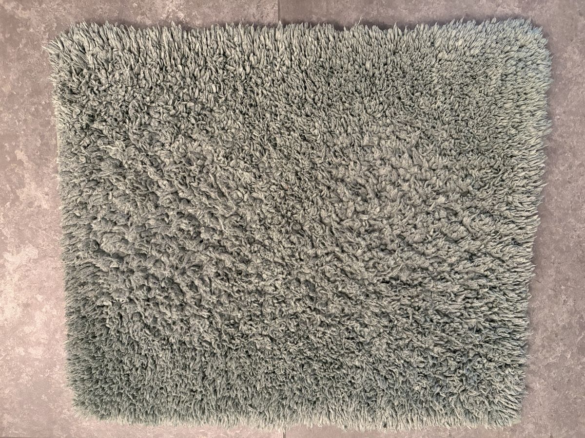 Tappeti: Badezimmerteppich Kaki Micasa 50x60 cm – Usato da Jona venduto da glarnerland24 1