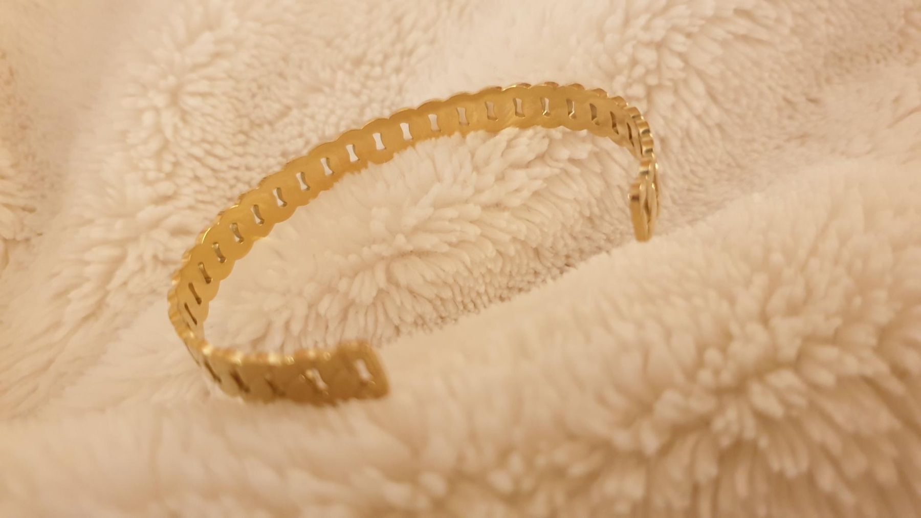 Armbänder & -reifen: Armreif – Neu und originalverpackt aus Würenlos von Abracadabra26 6