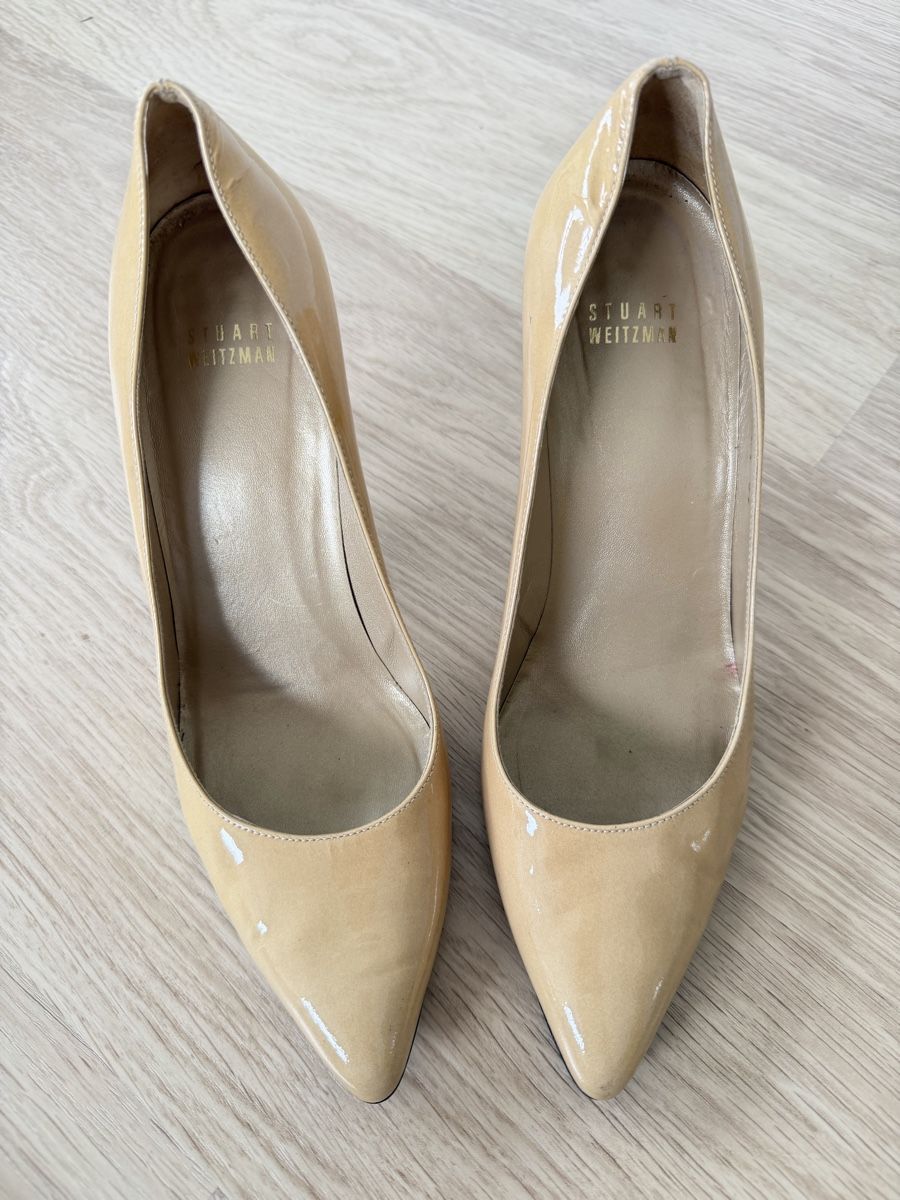 Stuart Weitzman Damenschuhe: Stuart Weitzman Pumps Lackleder  Gr. 39 – Gebraucht aus Killwangen von was.sharp