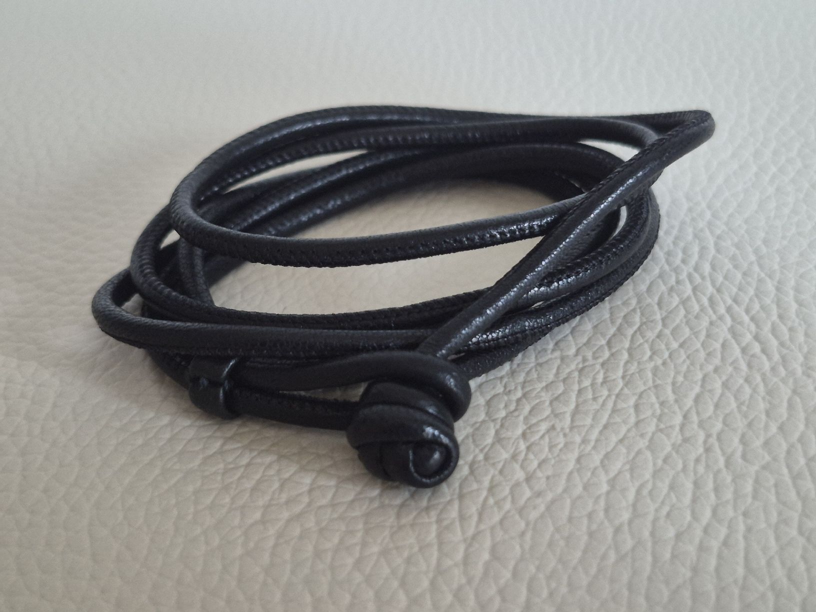 Bucherer Armbänder & -reifen: BUCHERER Lederband  - schwarz – Gebraucht aus Bern von Rou_rsz5