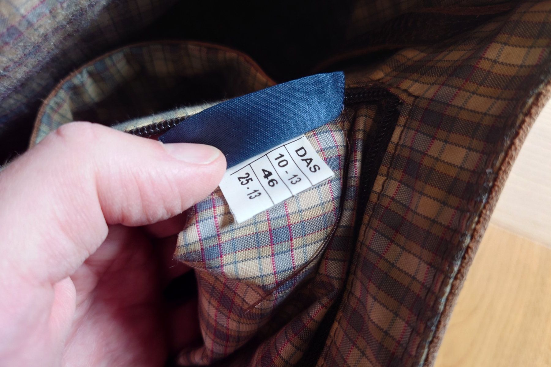 Aunts & Uncles Taschen: Aunts & Uncles Ledertasche, Braun – Gebraucht aus Stäfa von SirBobbey 8
