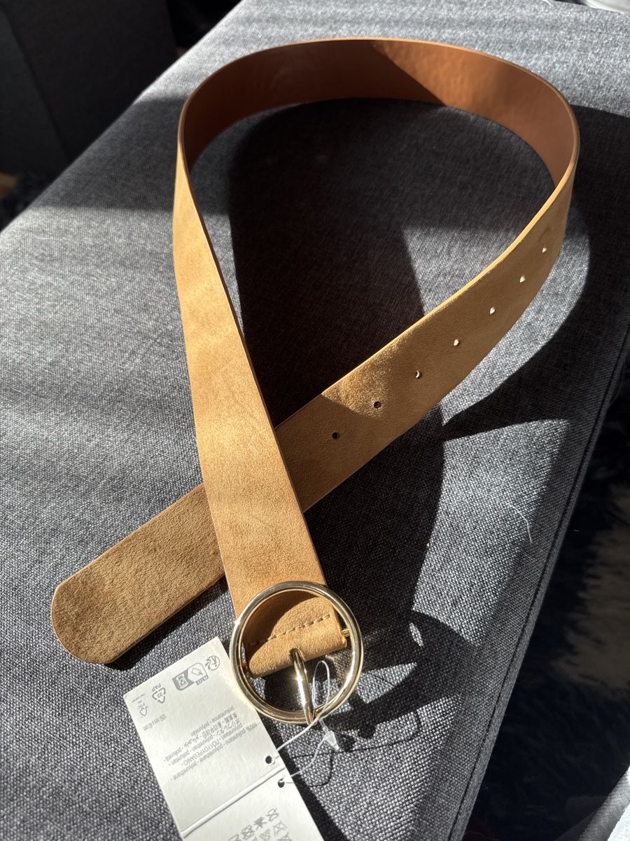 Cinture: Gürtel Zara (105 cm) – Nuovo e nell'imballaggio originale da Vezia venduto da sidu03