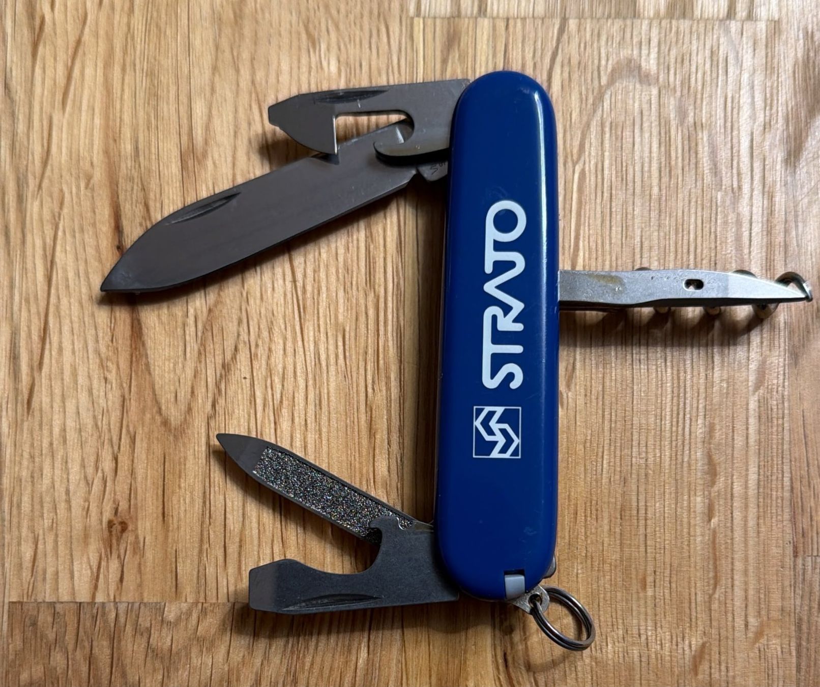 Victorinox Coltelli tascabile: VICTORINOX SACKMESSER STRATO – Usato da Zürich venduto da Frei-Occasionen