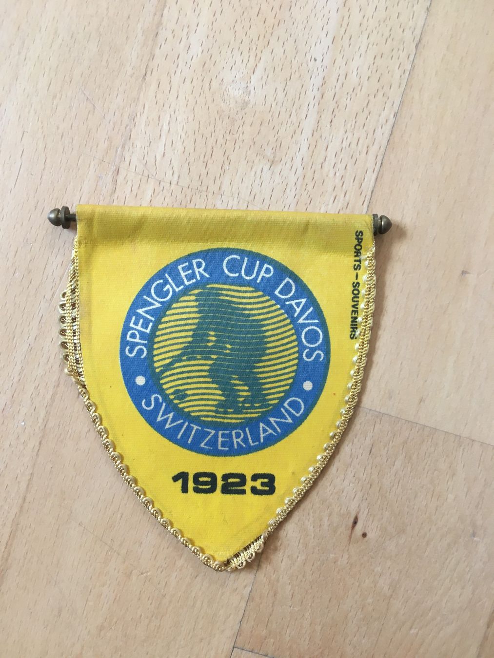 Bandiere: Wimpel Spengler Cup Davos 1923 – Usato da Zürich venduto da mignonmignon