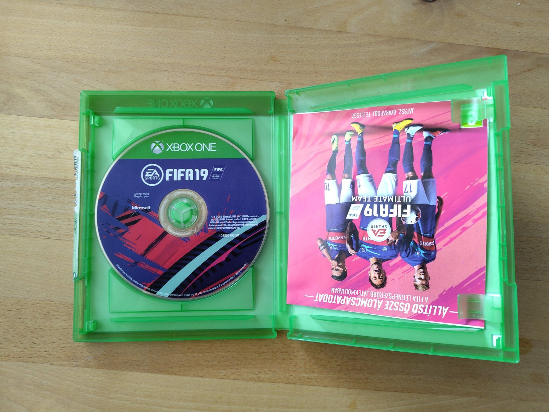 Microsoft Giochi: FIFA 19 für XBOX One – Usato da Kloten venduto da SuperRetroPixels 2
