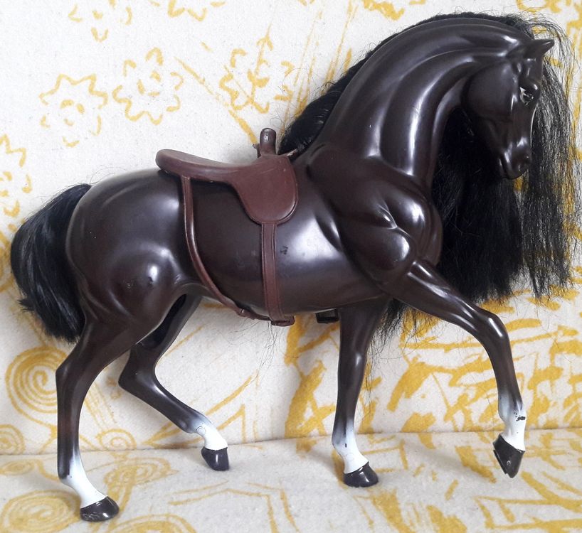 Barbie Pferd "Champion 1991" braun und schwarz | Kaufen auf Ricardo