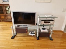 TV Möbel aus Glas