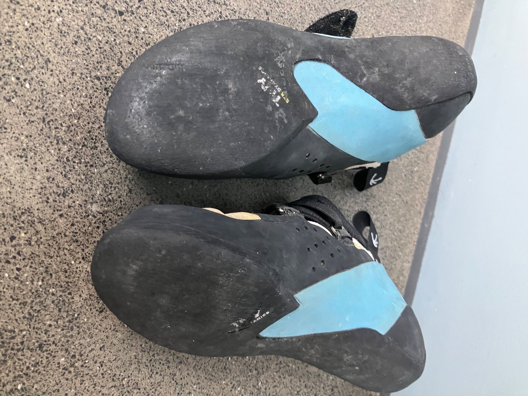 Chaussures femmes: Kletterschuhe – D'occasion à Basel par sasa109 2