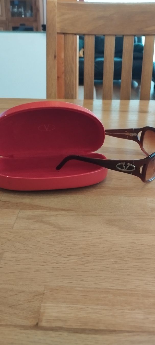 Valentino Lunettes & Verres: VALENTINO Sonnenbrille  – D'occasion à Mörel par MJoaoCosta 1