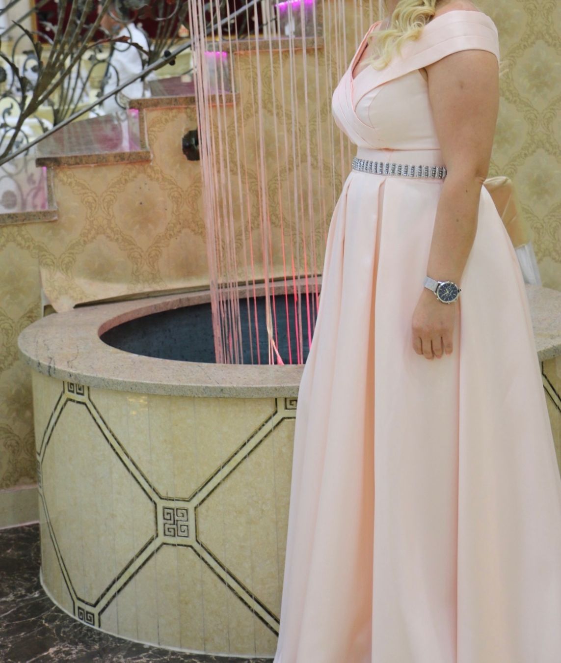 Robes: Abendkleid Gr 44 – D'occasion à Volketswil par Sina008 1