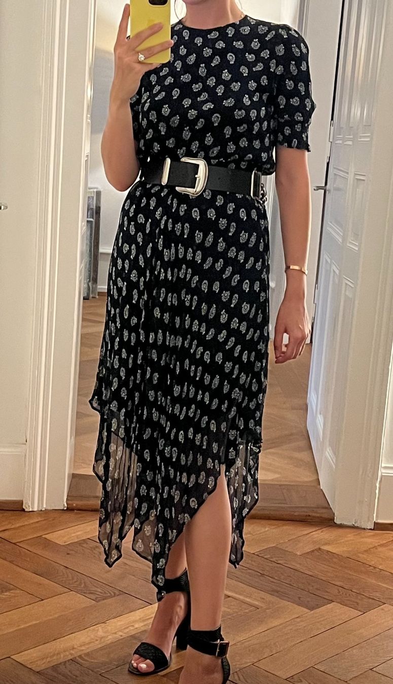 Kooples Robes: The Kooples Kleid (Gr. 0) – D'occasion à St-George par alaixee