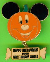 Disney   HAPPY HALLOWEEN  2002