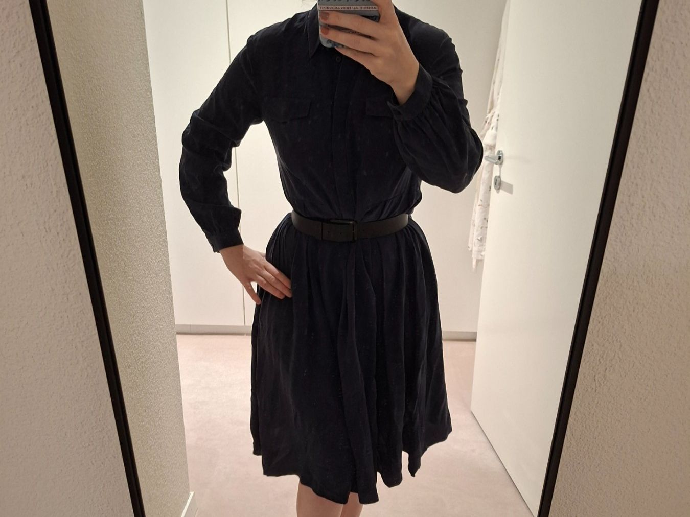 Vestiti: Mitternachtsblaues Lilysilk Seidenkleid – Usato da Meggen venduto da mar_yzb2 3