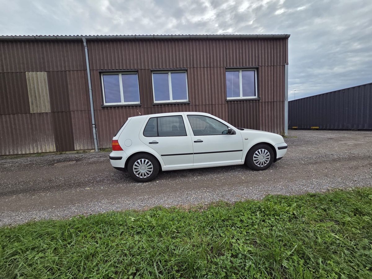 VW Autos: Vw Golf – D'occasion à Wängi par gig_6yd5 4
