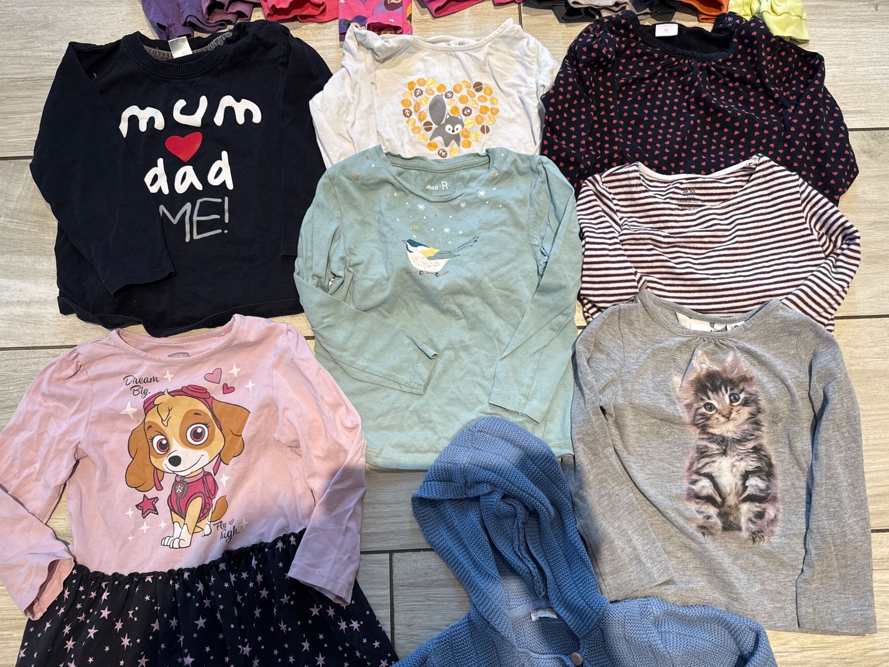 Lotti & Set di vestiti: Mädchen Kleiderpaket Herbst 92 – Usato da Gelterkinden venduto da Familienferien 2
