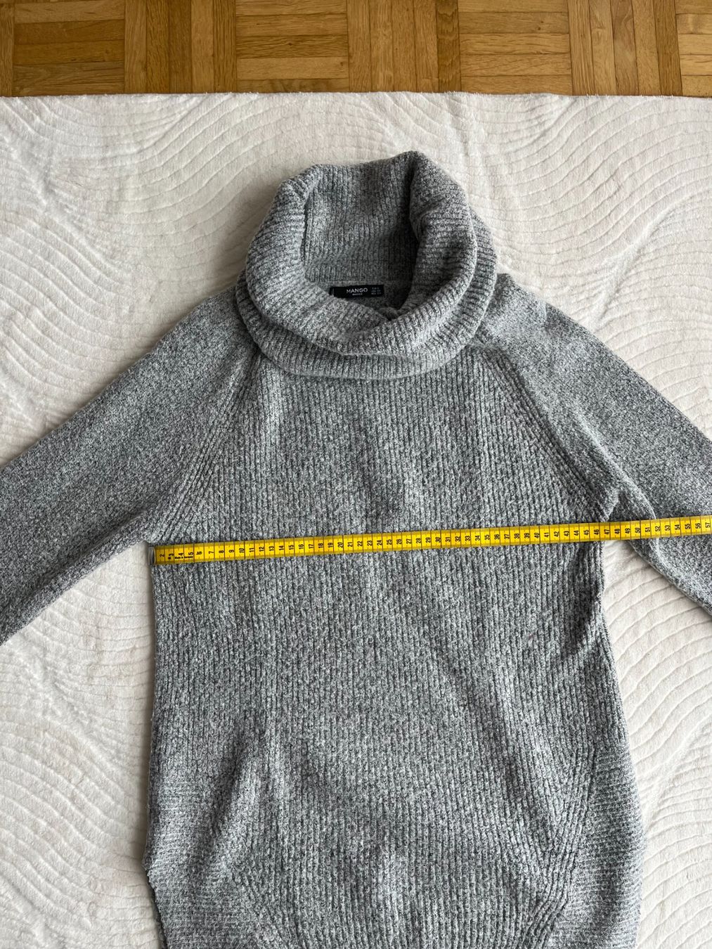 Mango Pullover & Sweatshirts: Grauer Rollkragenpullover von Mango – Gebraucht aus Horw von mira_6p85 2