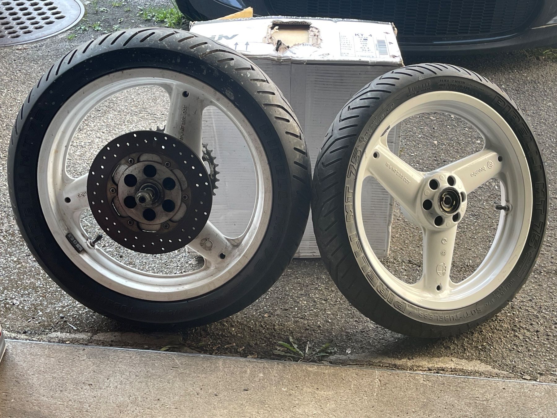 Aprilia Cerchioni: Felgen cagiva freccia – Usato da fehraltorf venduto da rml2481 1