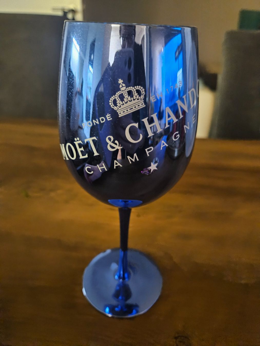 Bicchieri: Originales Moët Glas  / Champagnerglas – Nuovo (secondo la descrizione) da Suhr venduto da jes_rtc9
