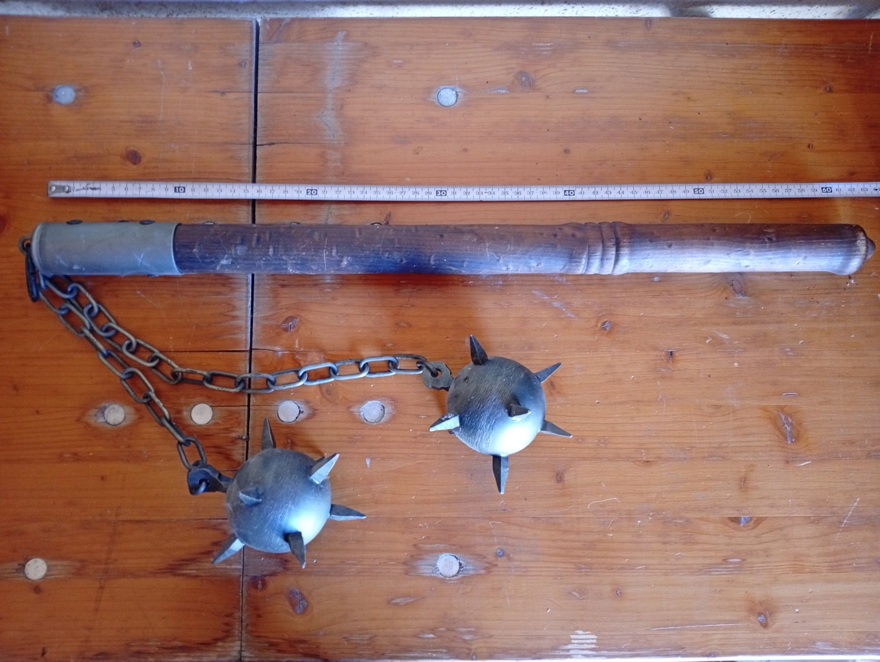 Stichwaffen: Fléau d'armes – Gebraucht aus Perrefitte von 36B
