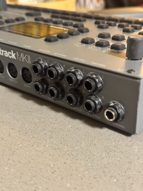 Elektron Strumenti musicali: Elektron Octatrack MKII – Usato da Wetzikon ZH venduto da F1PV 2