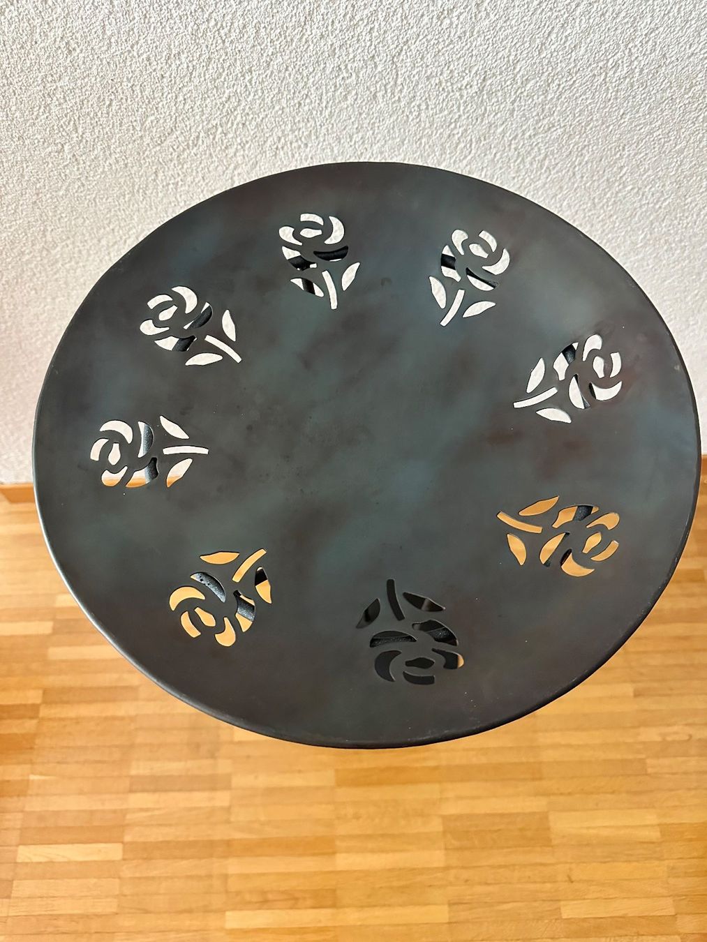 Altro in Decorazioni & Accessori: Pflanzständer mit Metallschalen schwarz – Usato da Bülach venduto da Jubet 3