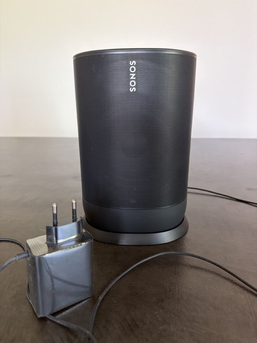Sonos Lautsprecher: 2 Stück Sonos Move bluetooth guter Zustand – Gebraucht aus Zürich von joyfulgrace