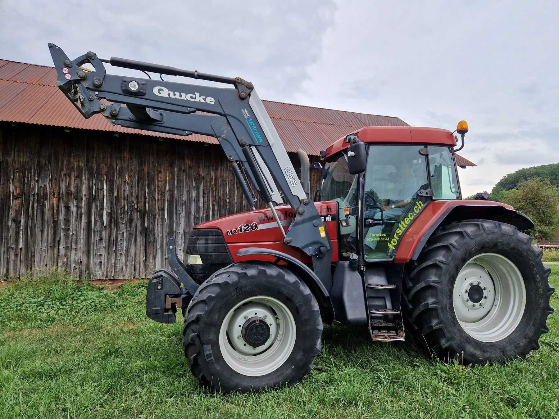 Case IH Traktoren: Case IH MX 120 – Gebraucht aus Alterswil FR von Farmer1992.