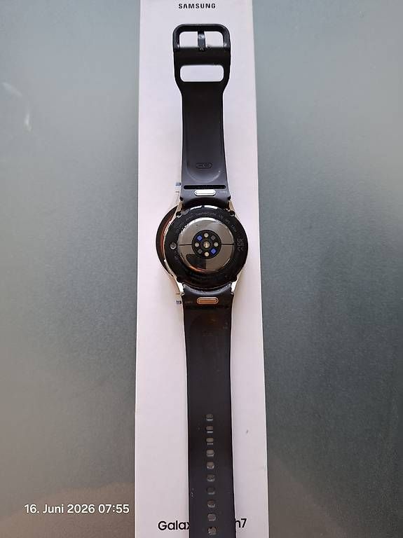 Smartwatch: Samsung galaxy watch 7 40mm – Usato da Winterthur venduto da Nipa.85 2