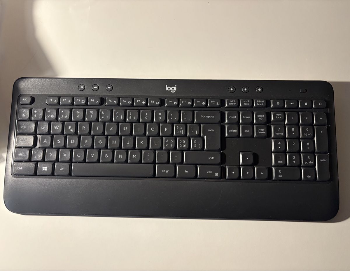 Logitech Maus: Logitech Tastatur MK540 & Maus – Gebraucht aus Moosseedorf von ved_52 2