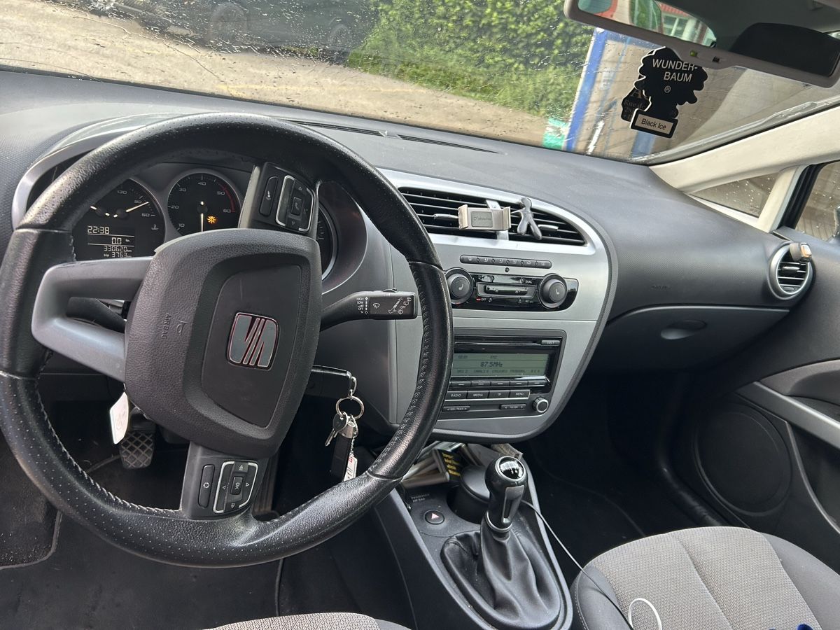 Seat Autos: Seat Leon 2.0 TDI 2011 – D'occasion à Bassecourt par salvo190 6