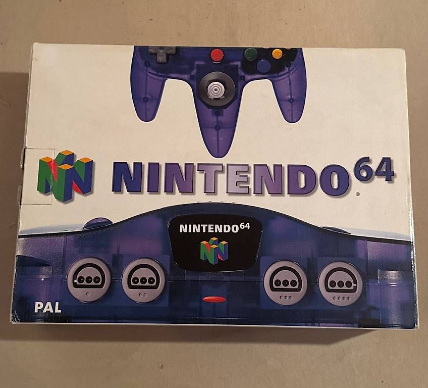 Konsolen: Nintendo 64 couleur violette PAL – Gebraucht aus St-Imier von raphael_hadorn