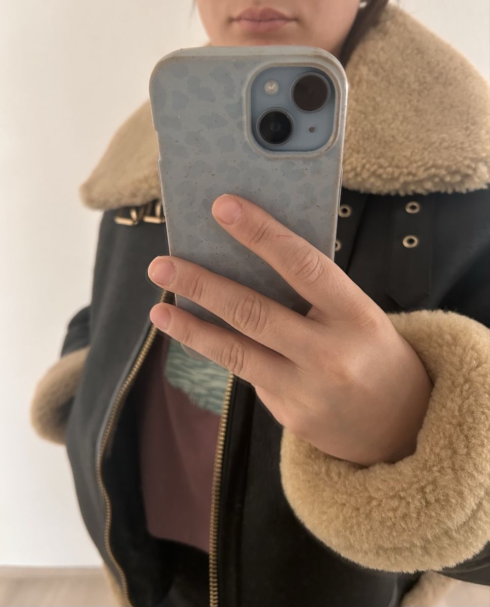 Giacche: Schwarze Shearling Jacke, Echtleder/Lammfell - Gr. 38 – Nuovo (secondo la descrizione) da Andwil SG venduto da nin_y2zm 6
