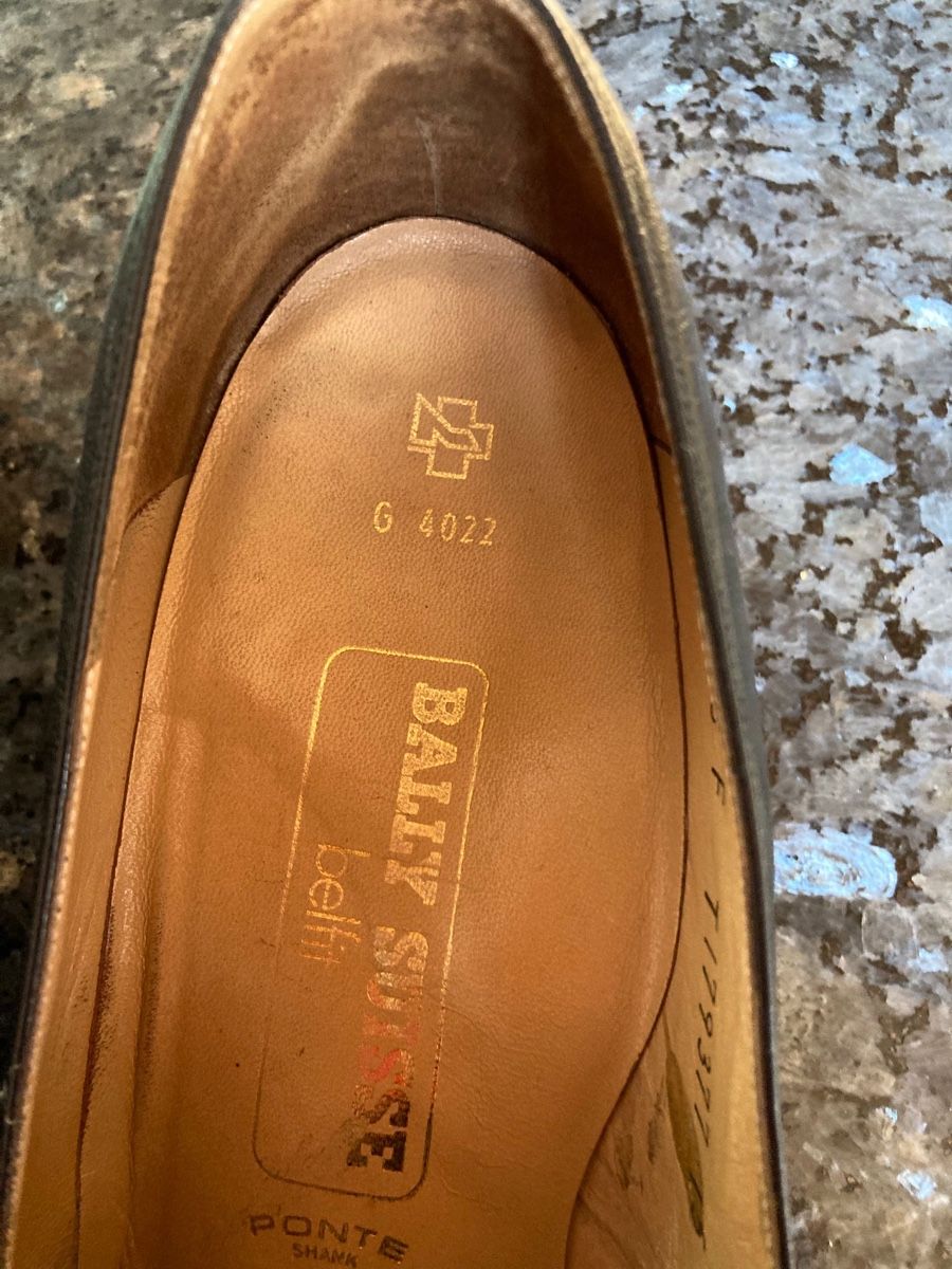 Scarpe da donna: Trachtenschuhe Grösse 6F – Usato da Riggisberg venduto da Mat141 1