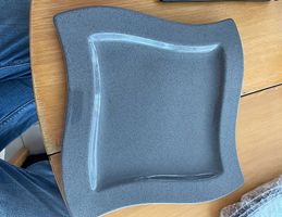 4 assiettes Villeroy & Boch NewWave Stone  gris moucheté
