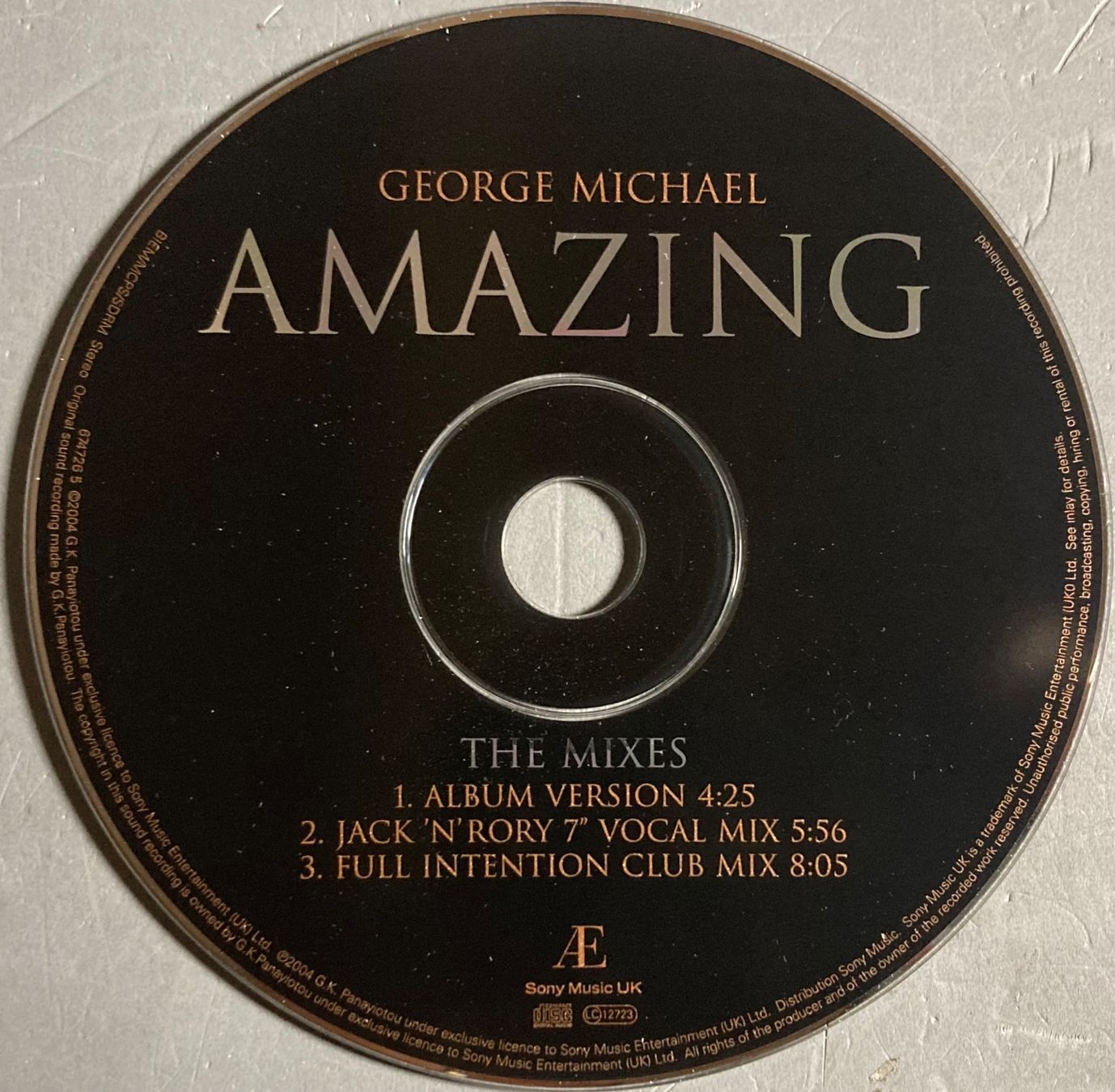 CD: GEORGE MICHAEL - AMAZING (THE MIXES) – Usato da Poliez-Pittet venduto da Newtown-Records 1