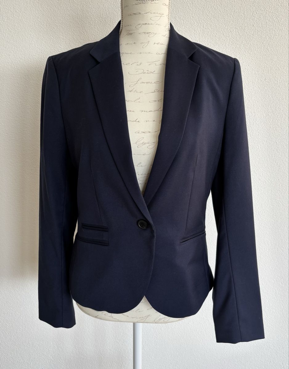 H&M Giacche: Damen Blazer dunkelblau Gr 40 – Usato da Niederrohrdorf venduto da Wimabu531