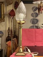 Grande lampe,ancien globe en cristal taillé(rare)
