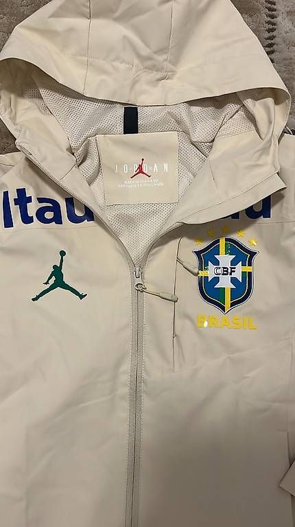 Vestes: Brasilien Windbreaker – D'occasion à Stettlen par als_7wwm 1
