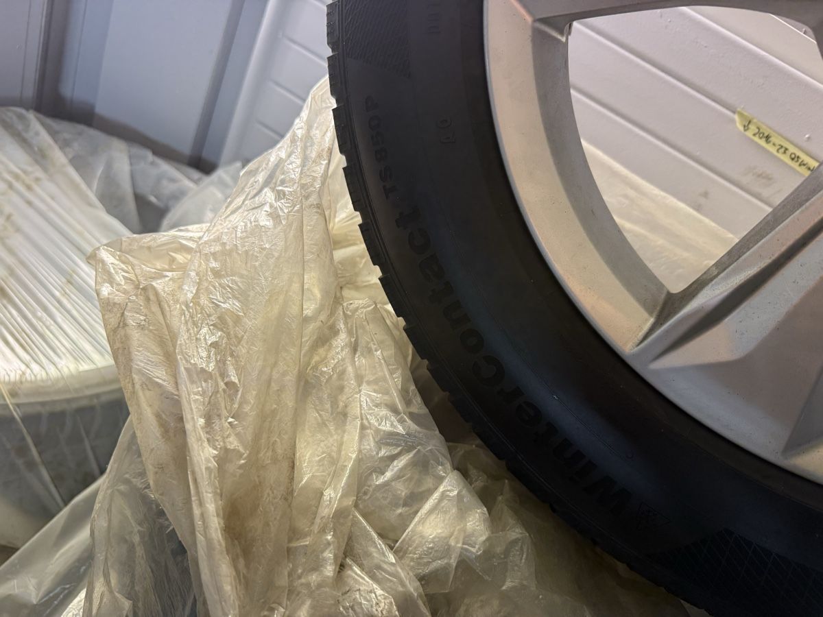 Pneumatici & Ruote complete: 2017-2024 Audi Q5 Original Winterräder  – Usato da Root venduto da Kevin_Leandro 1