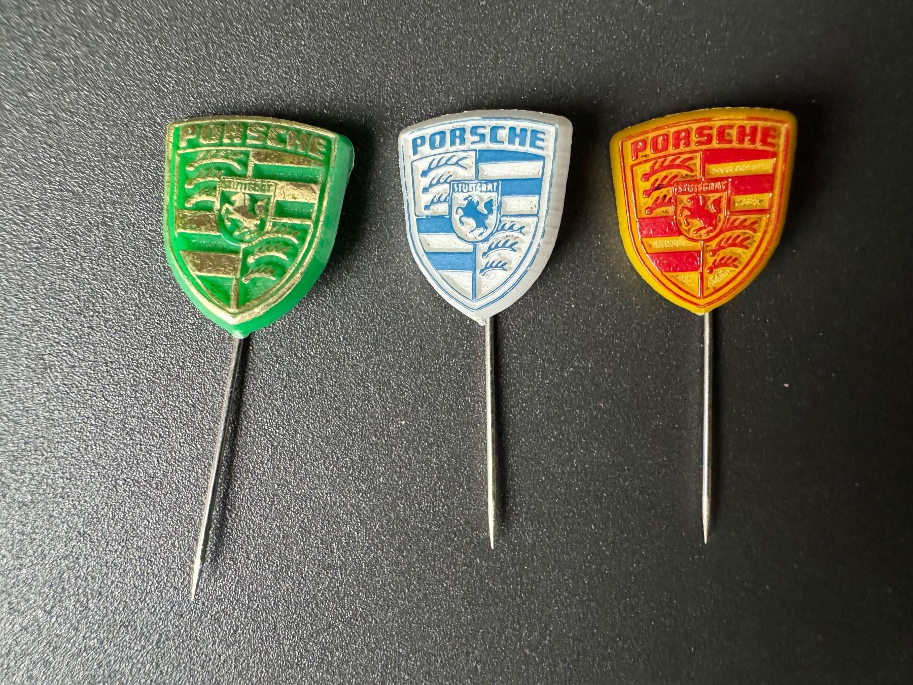 Placchette & Badge: Pin rare Porsche Anstecknadel – Usato da Galgenen venduto da rub_f6kh